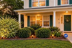 101 Fox Grove Circle photo 4
