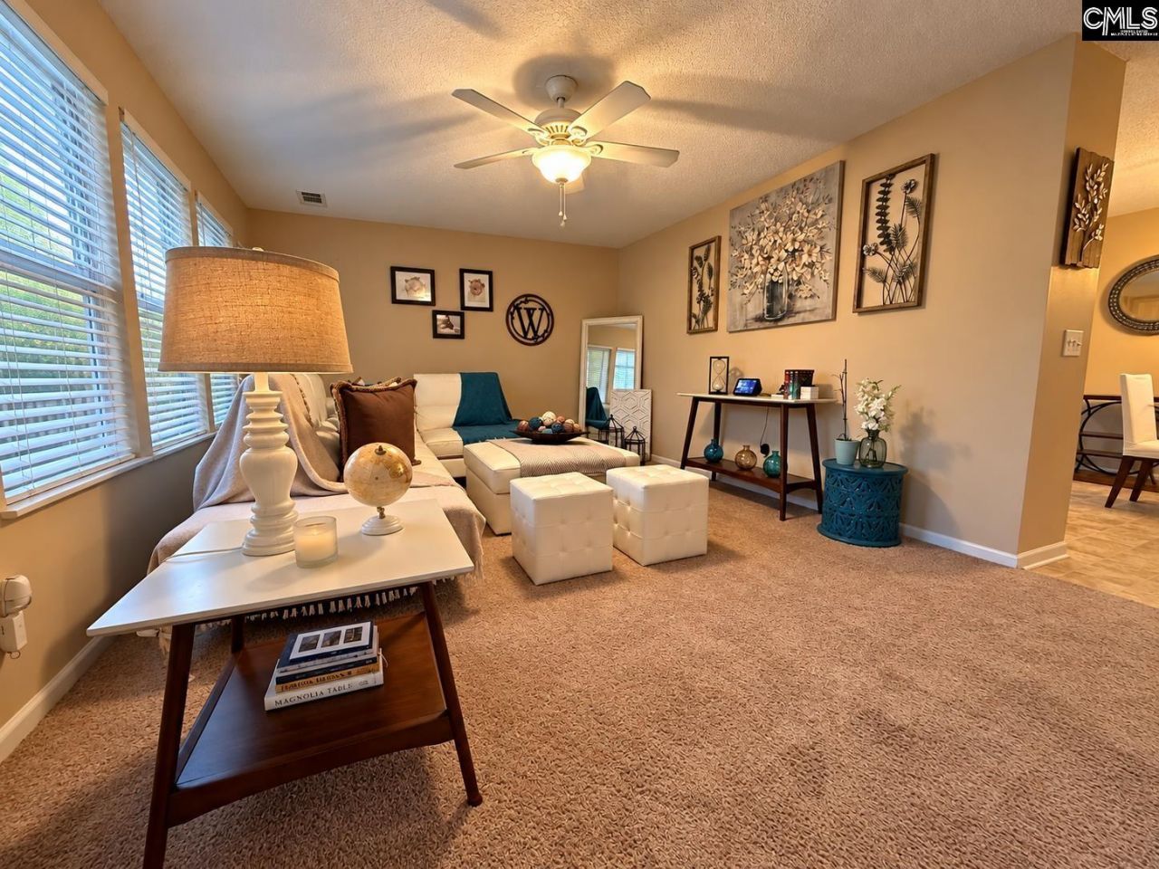 101 Fox Grove Circle Photo 5