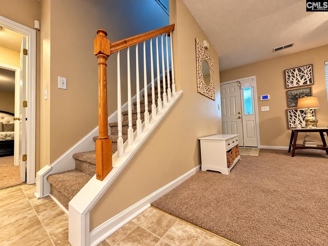 101 Fox Grove Circle Photo 6
