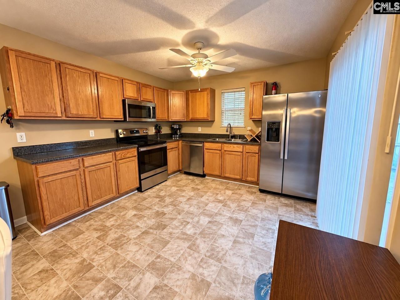 101 Fox Grove Circle Photo 8