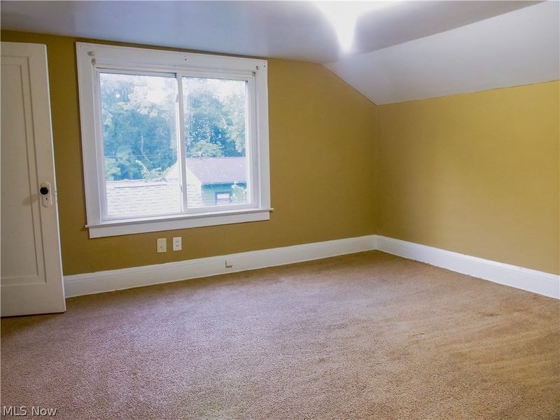 723 Grifton Avenue, Akron, OH 44305 Photo 13