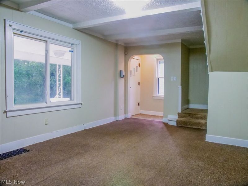 723 Grifton Avenue, Akron, OH 44305 Photo 3