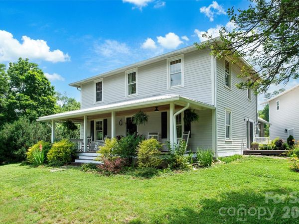 489 Turkey Creek Road, Leicester, NC 28748