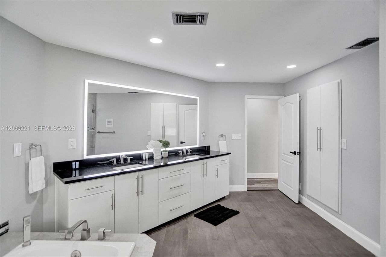 1531 SE 24th Ter, Pompano Beach, FL 33062 Photo
