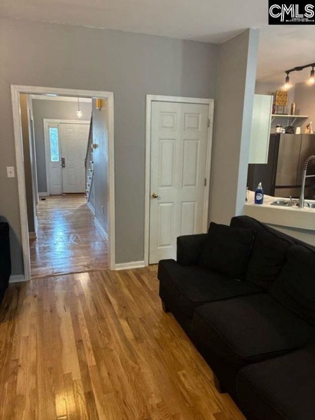 331 Heatherstone Road  Photo 13