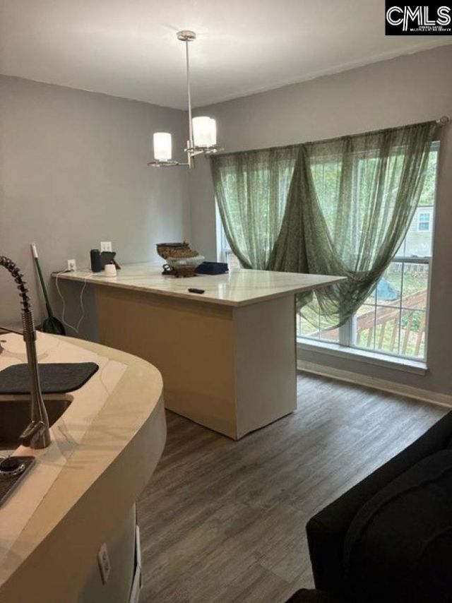 331 Heatherstone Road  Photo 14