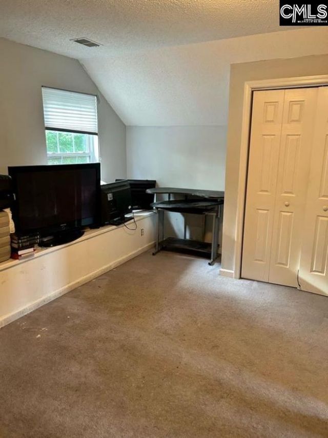 331 Heatherstone Road  Photo 25
