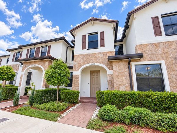 11209 W 34th Way, Unit 11209, Hialeah, FL 33018