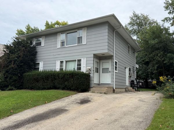 2513 Western Avenue, Unit 2513, Waukegan, IL 60087