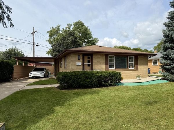 1014 Fairway DRIVE, Racine, WI 53405
