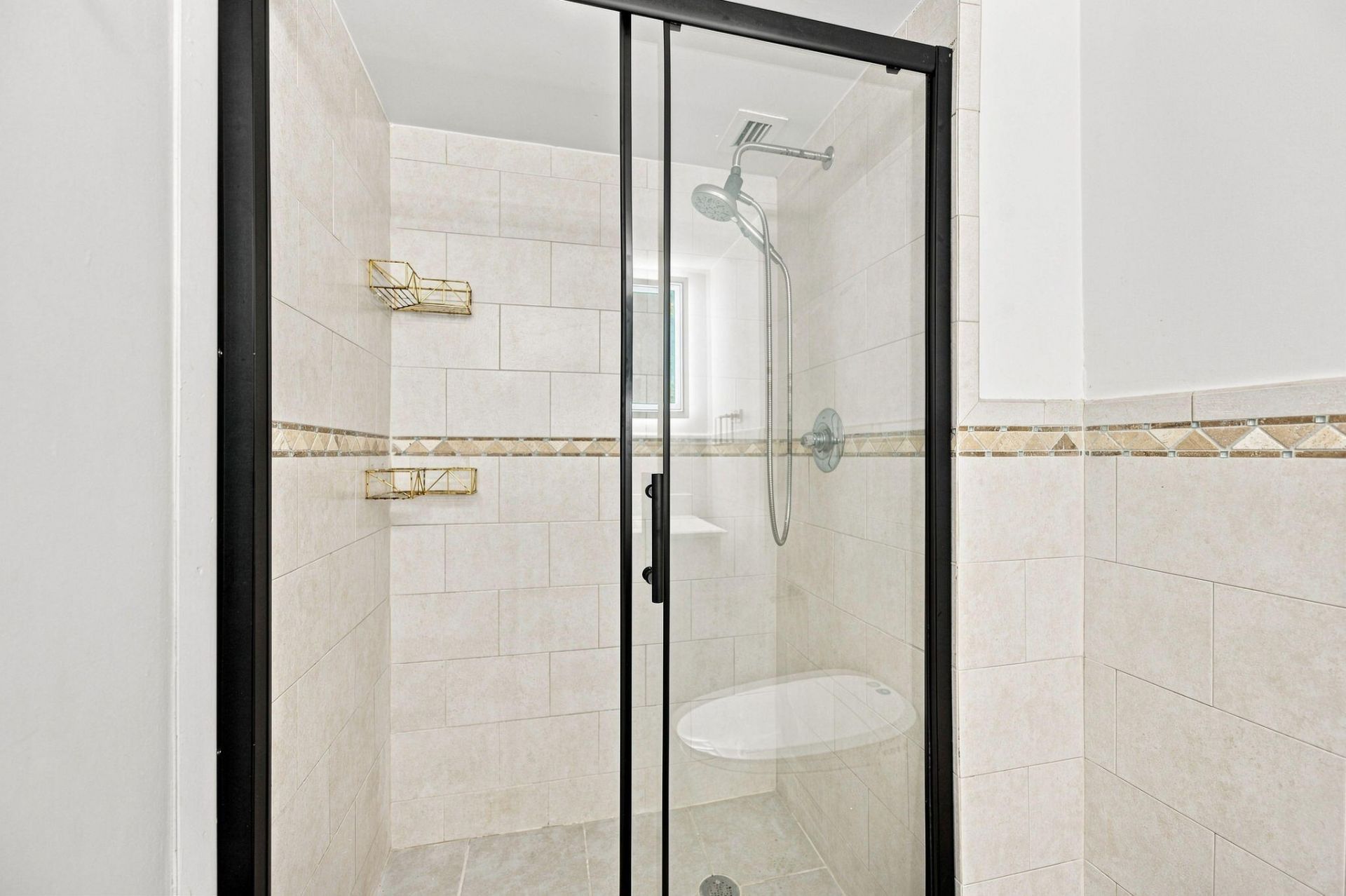 18021 Biscayne Boulevard, Unit 901, Aventura, FL 33160 Photo