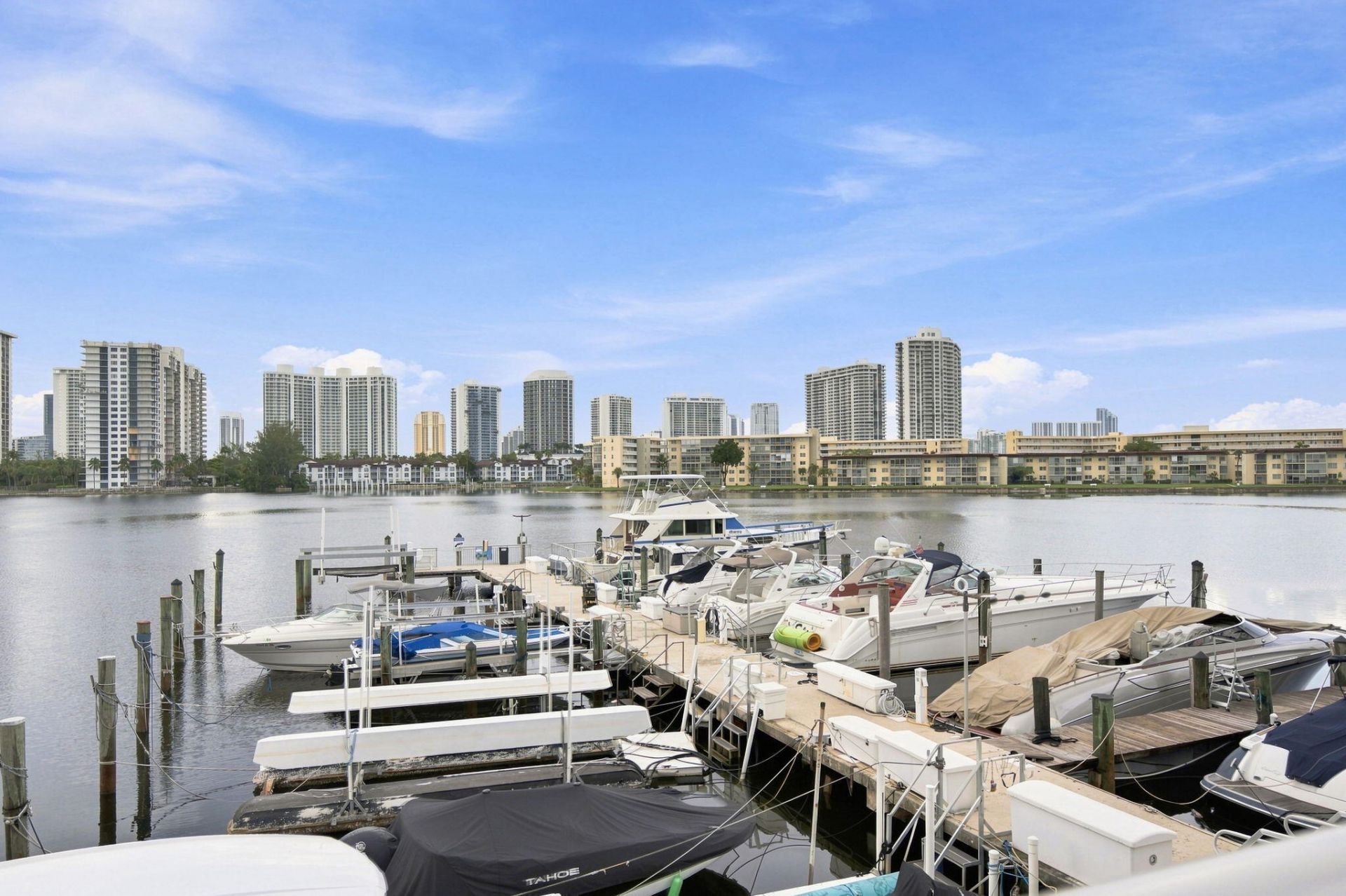 18021 Biscayne Boulevard, Unit 901, Aventura, FL 33160 Photo