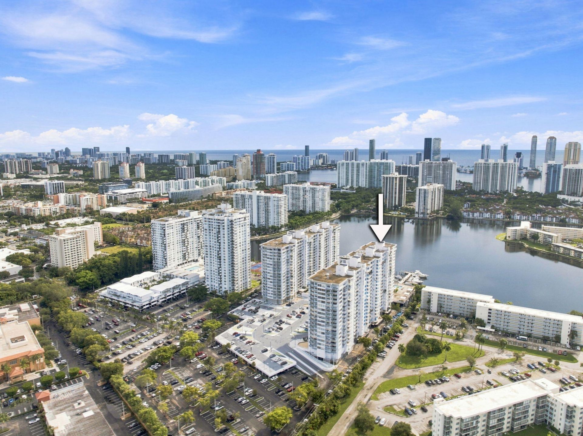 18021 Biscayne Boulevard, Unit 901, Aventura, FL 33160 Photo