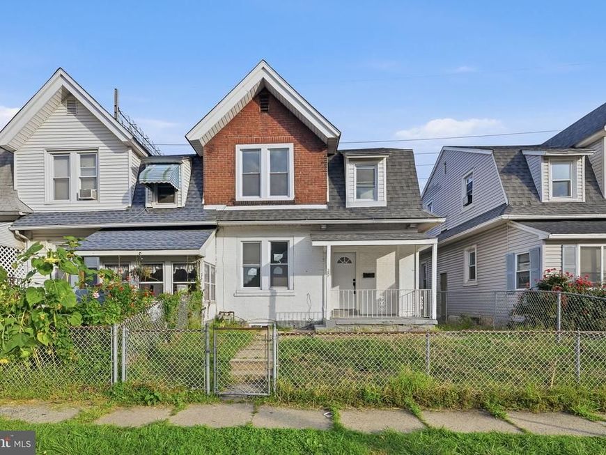 29 Chestnut Street, Marcus Hook, PA 19061 Main Photo