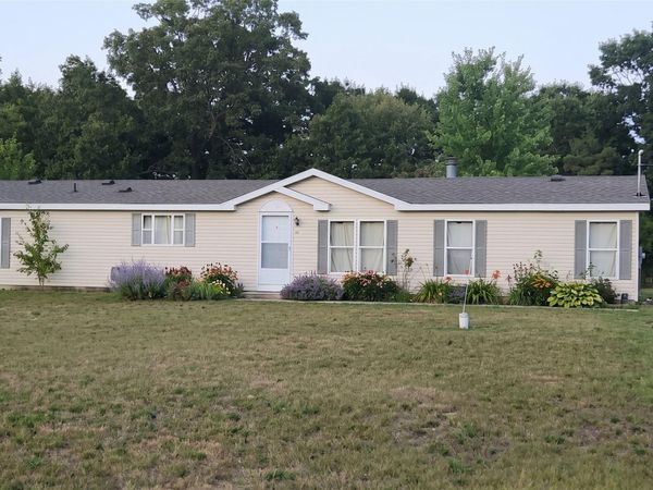 1811 Alexa Lane, Allegan Township, Mi 49010