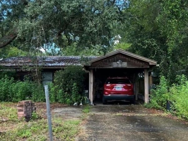 304 Iowa St, Niceville, FL 32578