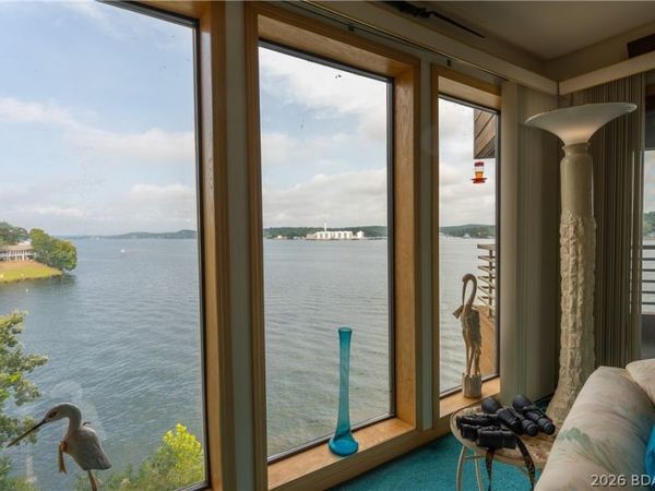 741 Cedar Court , Unit 2B, Lake Ozark, MO 65049