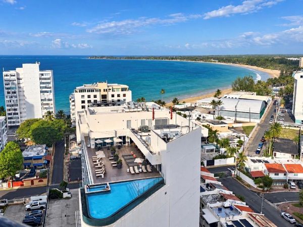 ESJ Tower 176 , CAROLINA, PR 00979