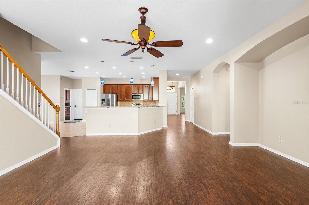 443 York Dale Drive, Ruskin, FL 33570 Photo