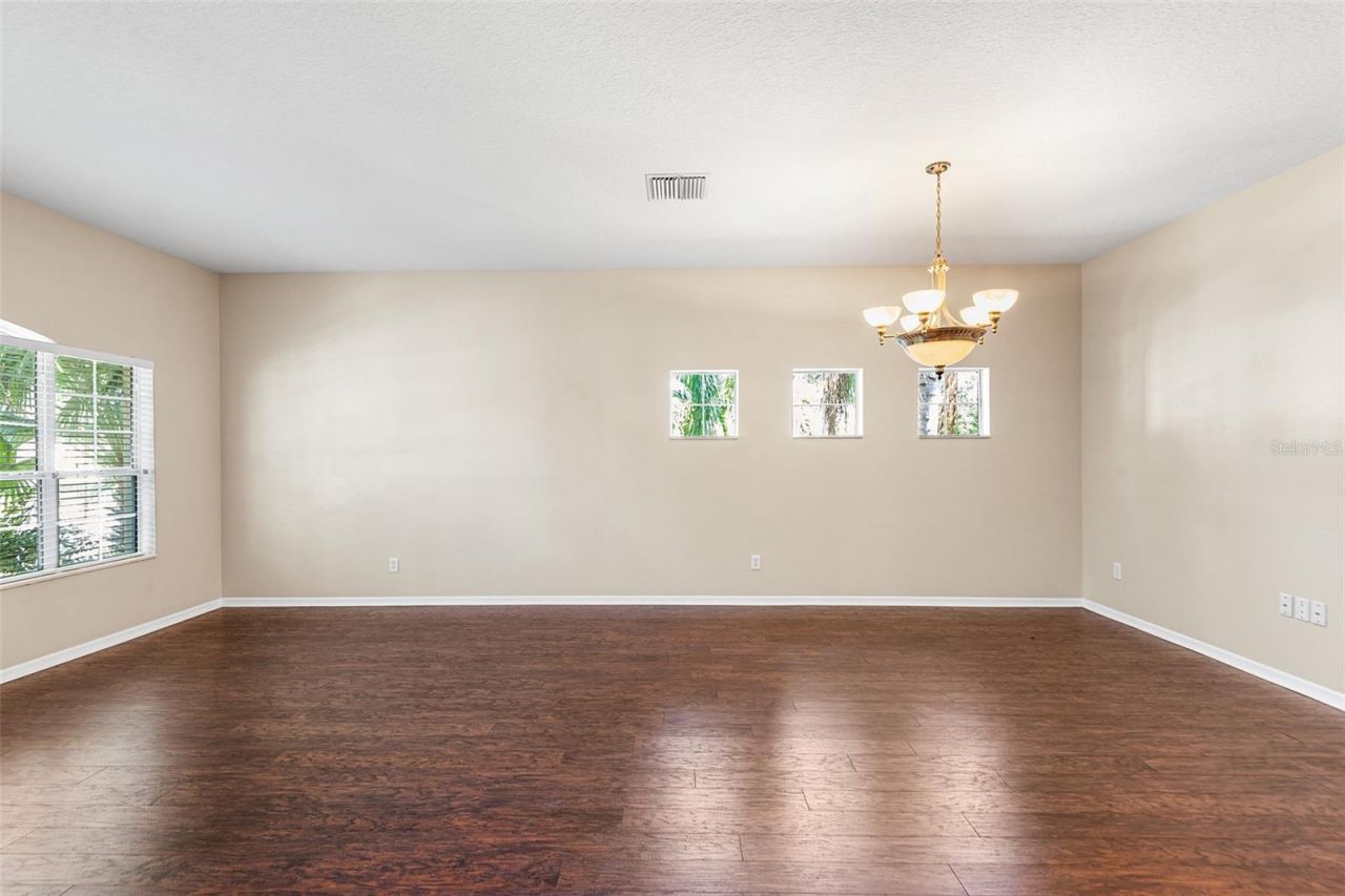 443 York Dale Drive, Ruskin, FL 33570 Photo