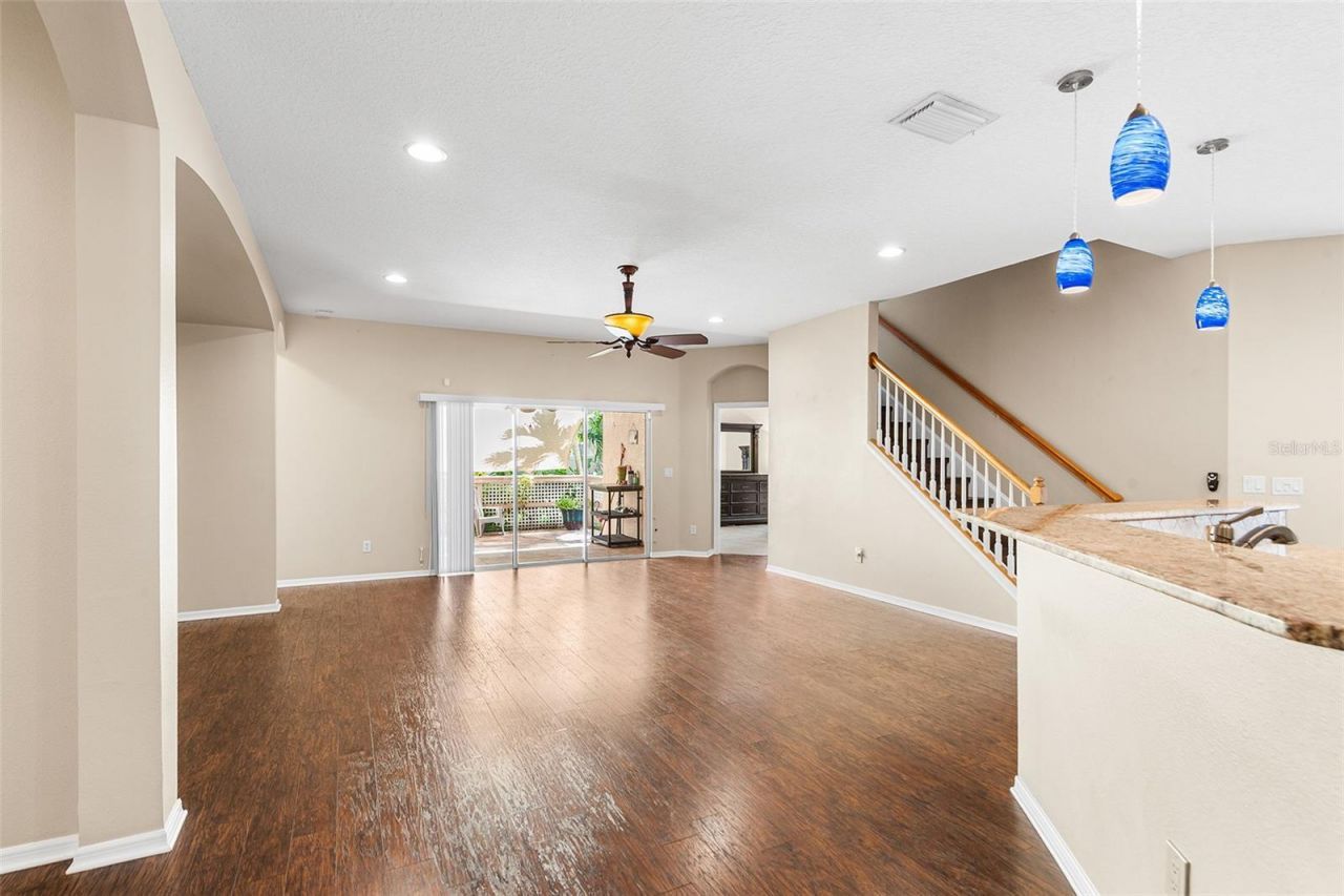443 York Dale Drive, Ruskin, FL 33570 Photo