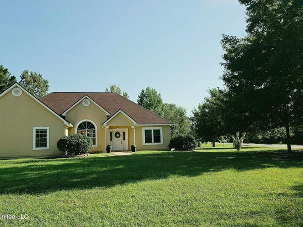3253 Cypress Creek Drive, Biloxi, MS 39531