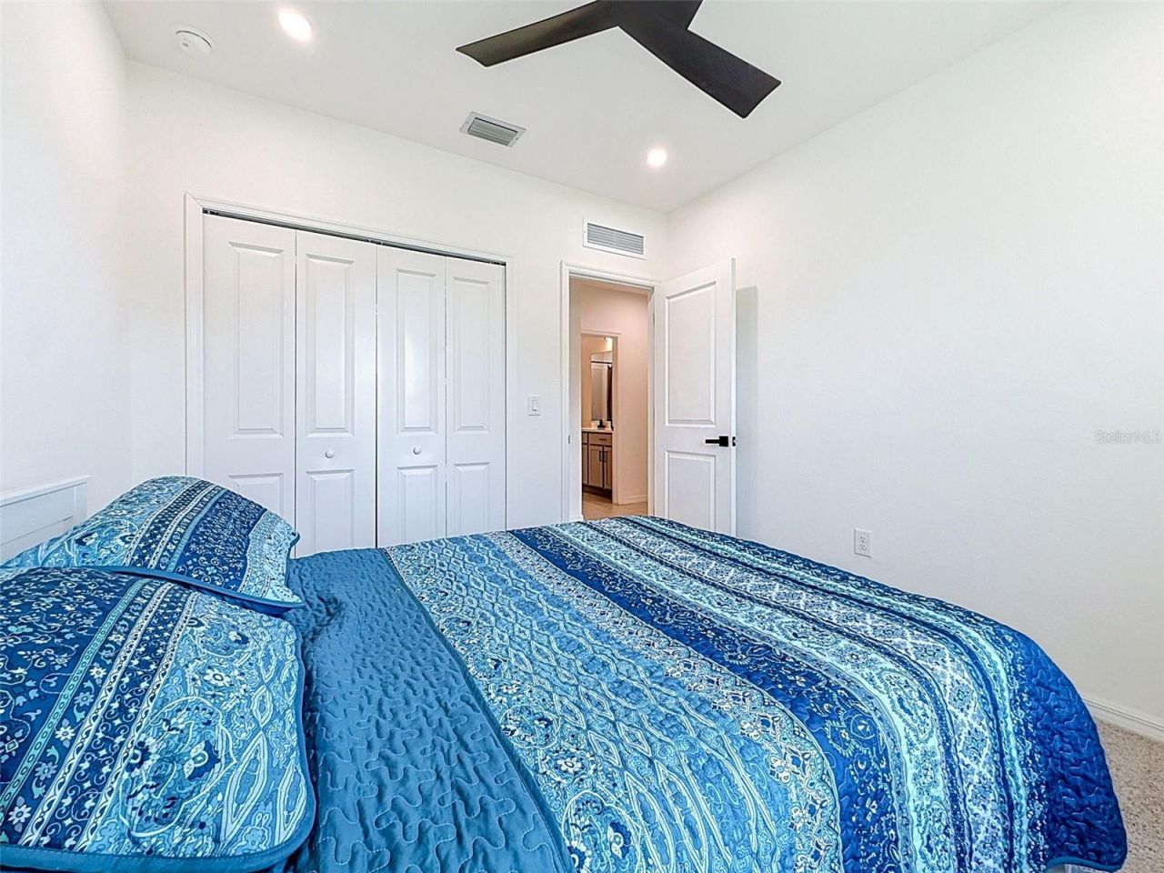 805 Whispering Pines Road, Cape Coral, FL 33993 Photo