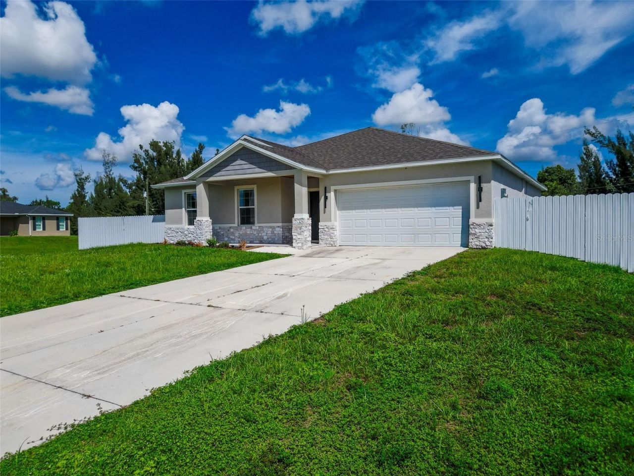 805 Whispering Pines Road, Cape Coral, FL 33993 Photo