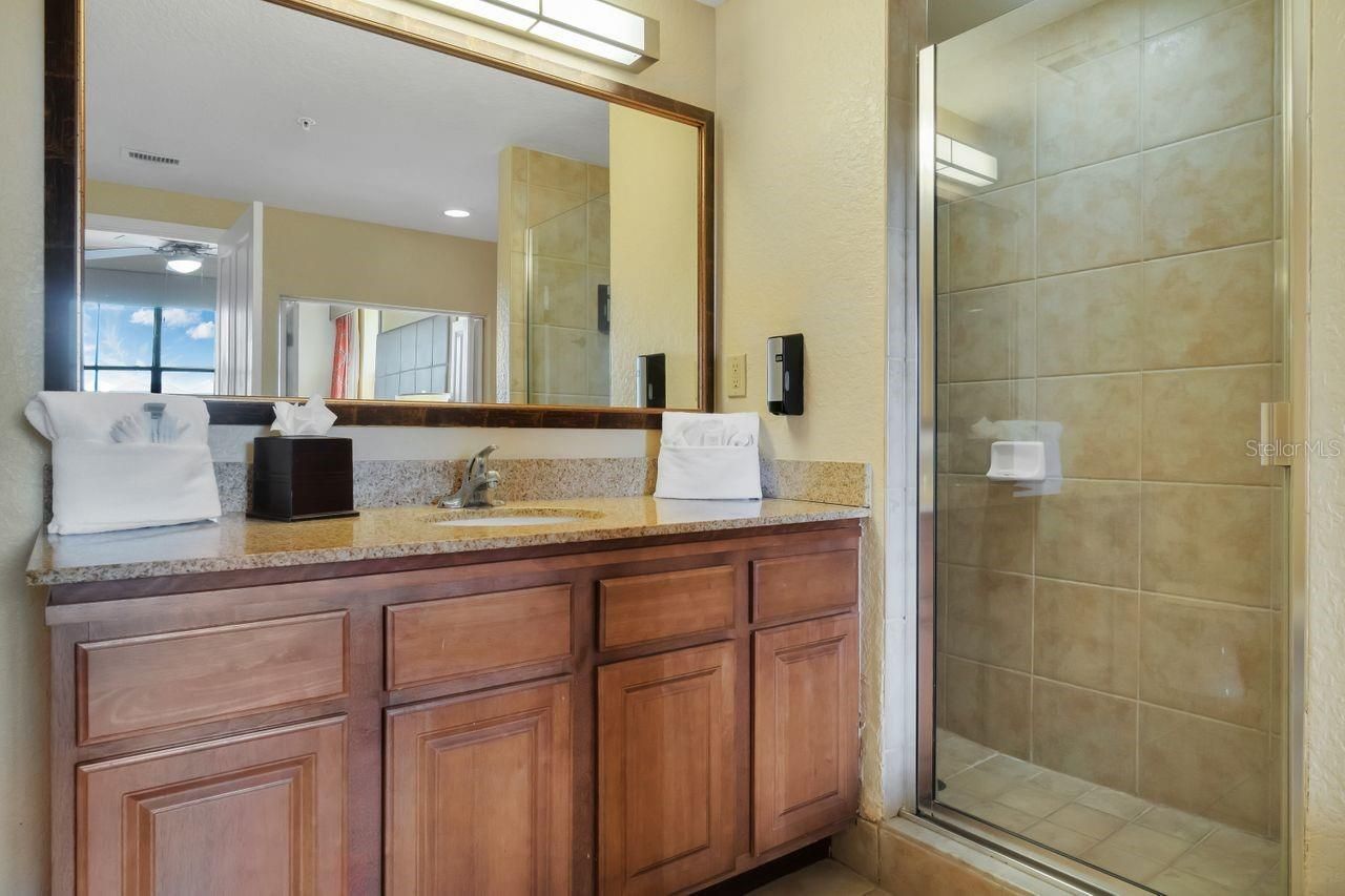 12538 Floridays Resort Drive, Unit 604C, Orlando, FL 32821 Photo