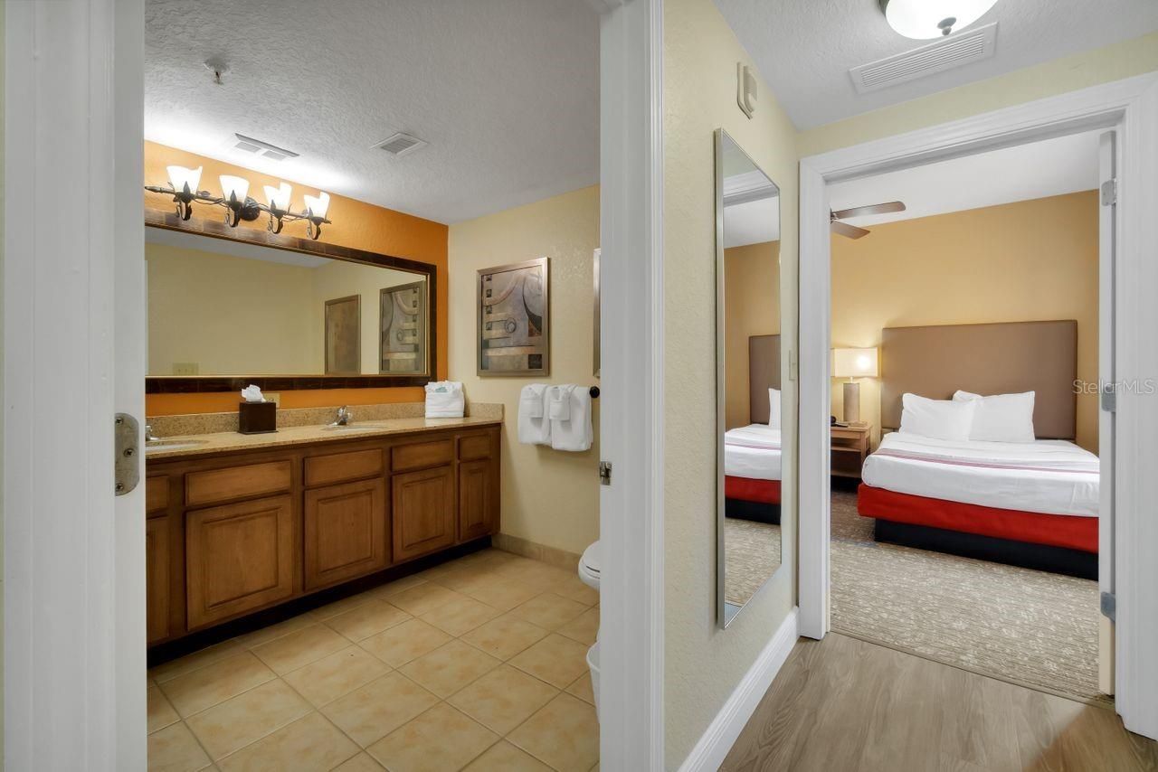12538 Floridays Resort Drive, Unit 604C, Orlando, FL 32821 Photo