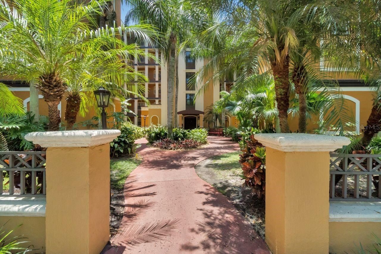 12538 Floridays Resort Drive, Unit 604C, Orlando, FL 32821 Photo