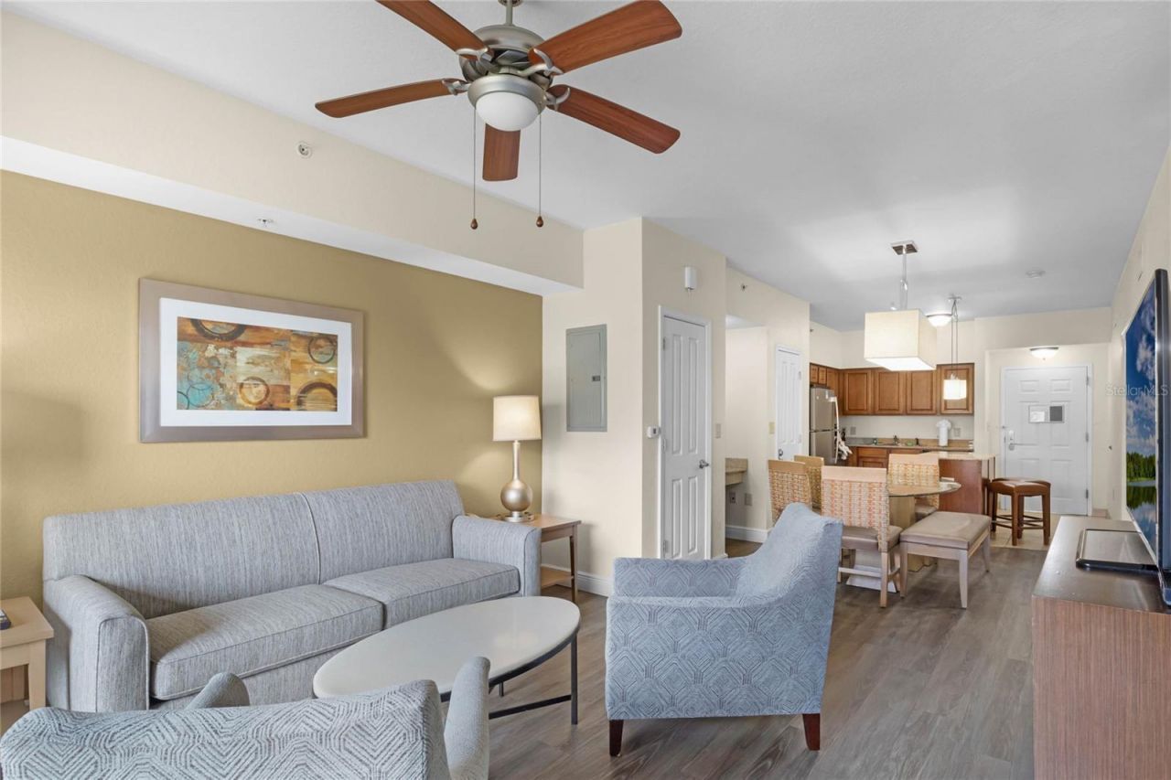 12538 Floridays Resort Drive, Unit 604C, Orlando, FL 32821 Photo