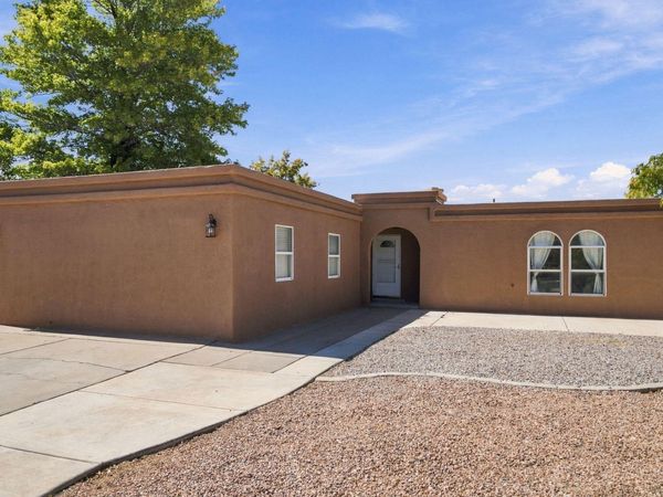 7309 Capulin Road NE, Albuquerque, NM 87109