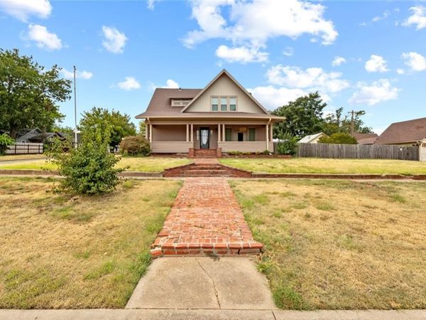 312 SW 3rd Street, Anadarko, OK 73005