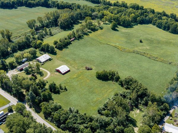 1226 N County Line Road , Westville, IN 46391