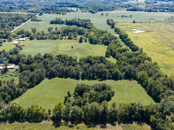 1226 N County Line Road, Westville, IN 46391