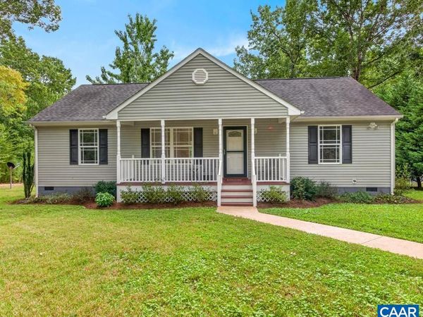 368 HUMMINGBIRD RD , Scottsville, VA 24590