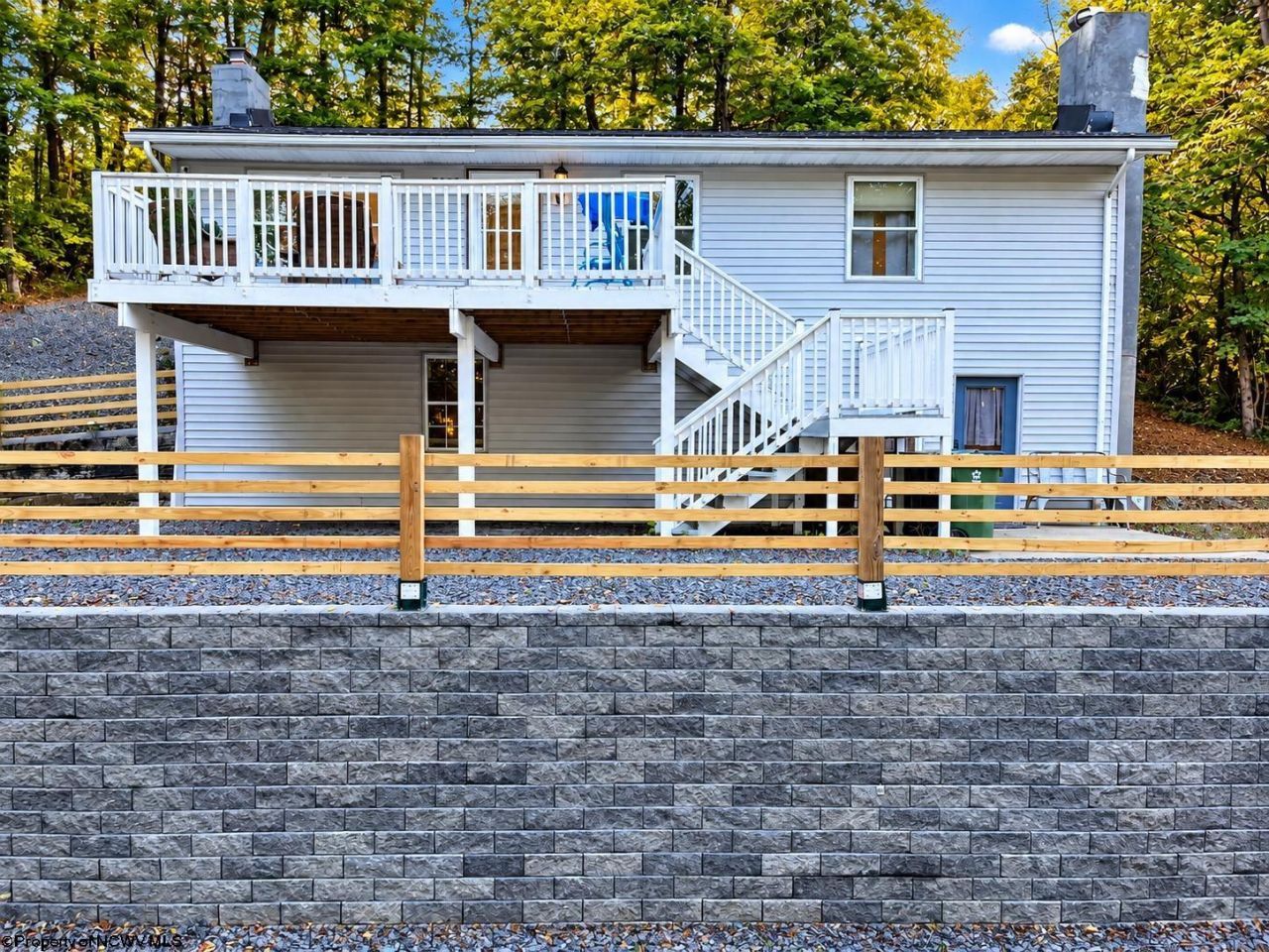 2052 Purinton Street Morgantown, WV 26505