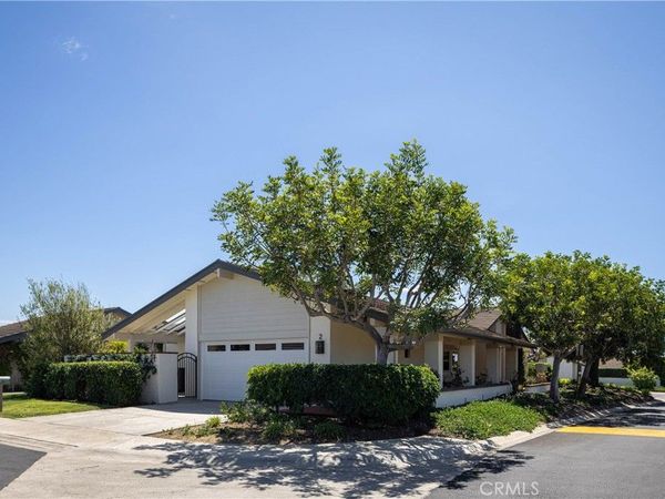 2 Shoal Drive, Corona Del Mar, CA 92625