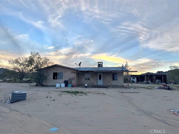 3122 Dusty Mile, Landers, CA 92285