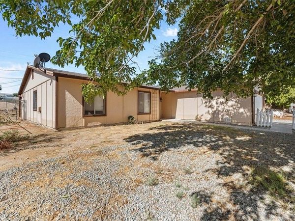 16070 Andover, Victorville, CA 92394