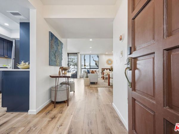 1312 S Saltair Avenue, Unit 106, Los Angeles, CA 90025
