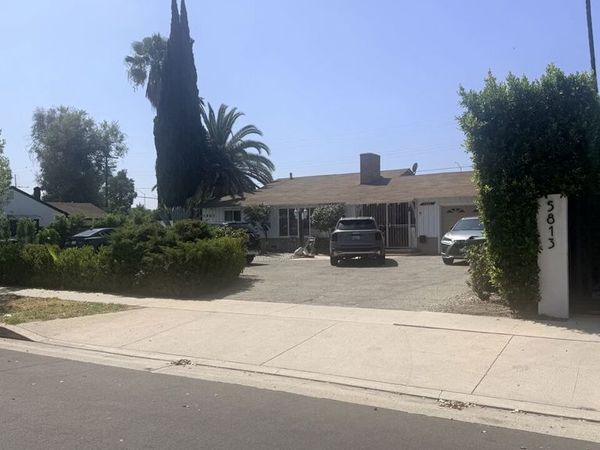 5805 Bucknell Avenue, Los Angeles, CA 91607