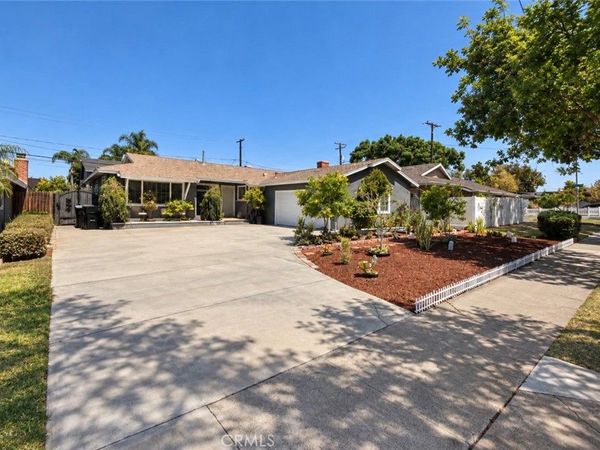 1521 W Crone, Anaheim, CA 92802