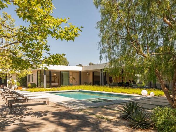 1885 Carla, Beverly Hills, CA 90210