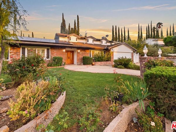 19230 Cheyenne Street, Porter Ranch, CA 91326