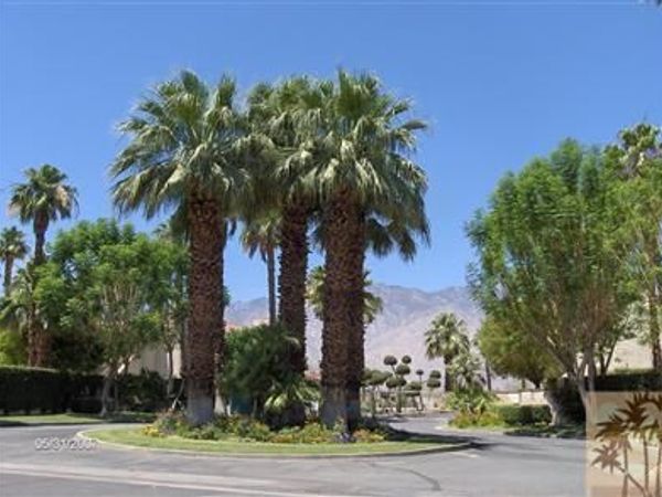 32505 Candlewood Drive, Unit 27, Cathedral City, CA 92234