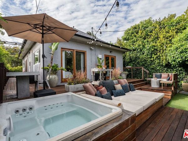 416 Brooks Avenue, Venice, CA 90291