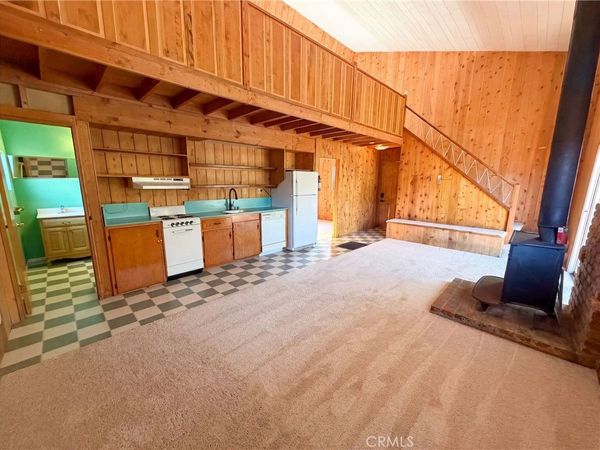 577 Oak Knoll, Green Valley Lake, CA 92341