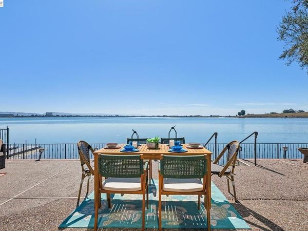 1312 Eastshore Dr, Alameda, CA 94501